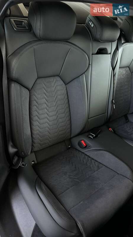 Купе Audi RS e-tron GT 2023 в Днепре