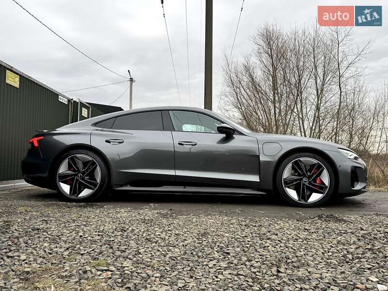 Купе Audi RS e-tron GT 2021 в Києві