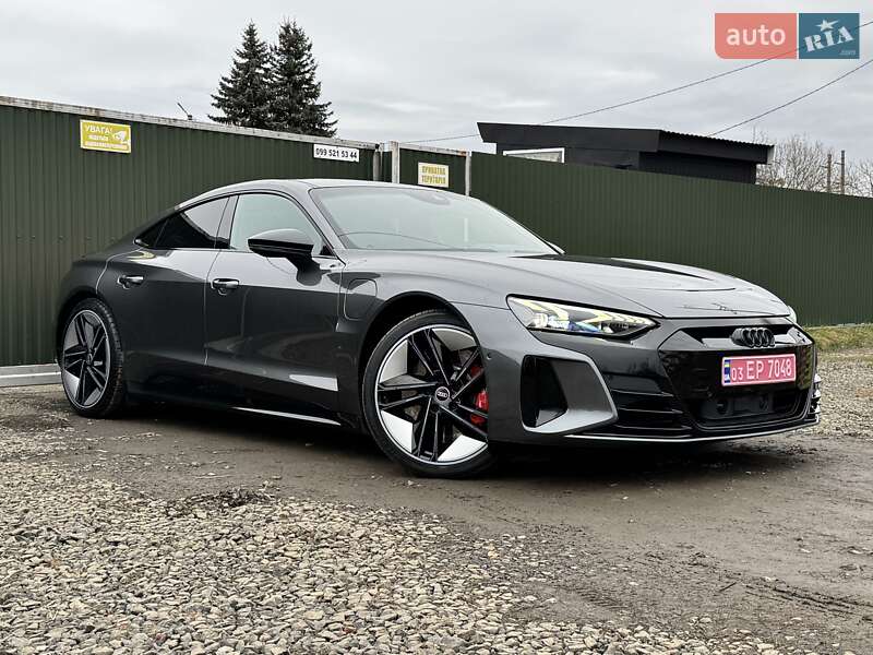 Купе Audi RS e-tron GT 2021 в Києві
