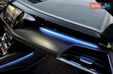 Купе Audi RS e-tron GT 2021 в 