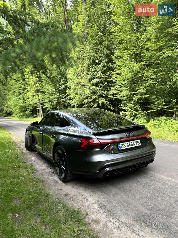Купе Audi RS e-tron GT 2021 в Луцьку