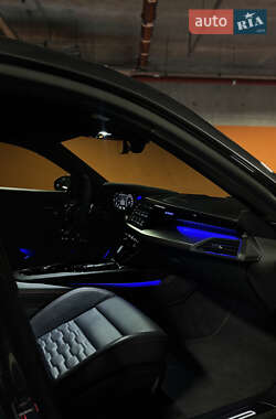 Купе Audi RS e-tron GT 2021 в 