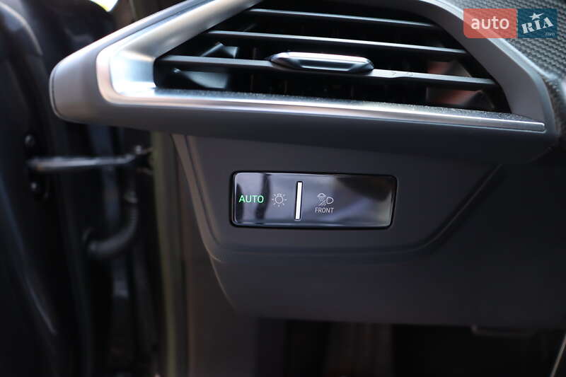 Купе Audi RS e-tron GT 2022 в Львове