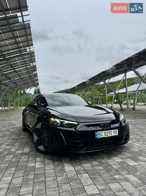 Купе Audi RS e-tron GT 2021 в Львові