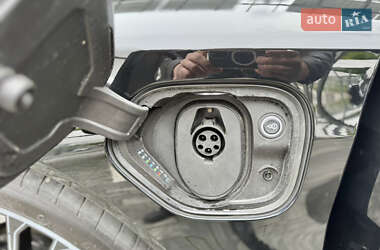 Купе Audi RS e-tron GT 2021 в 