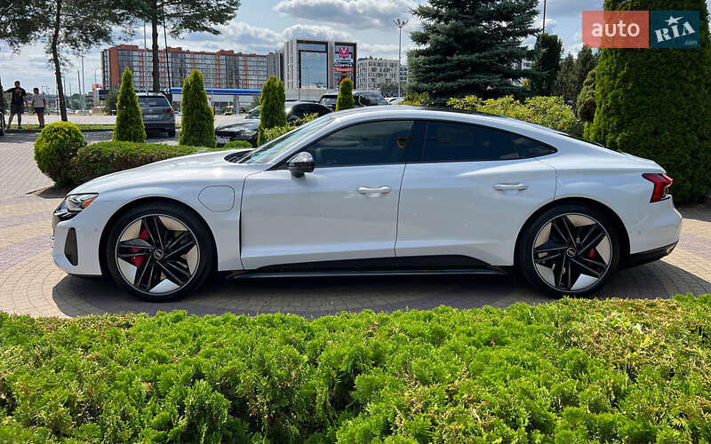 Купе Audi RS e-tron GT 2021 в Львові