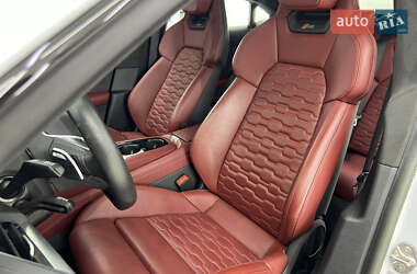 Купе Audi RS e-tron GT 2022 в 