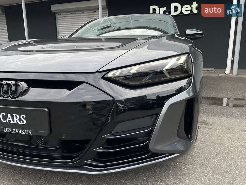 Купе Audi RS e-tron GT 2022 в Києві