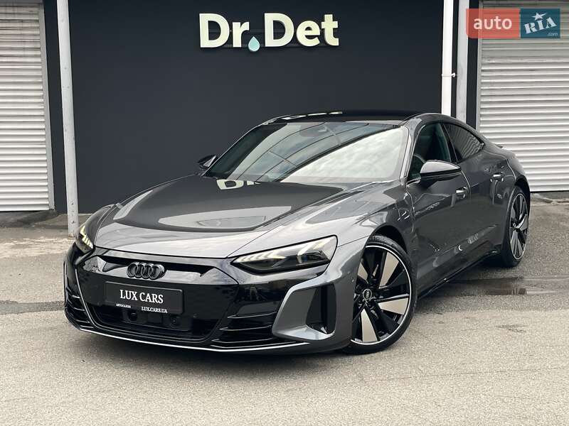 Купе Audi RS e-tron GT 2022 в Києві