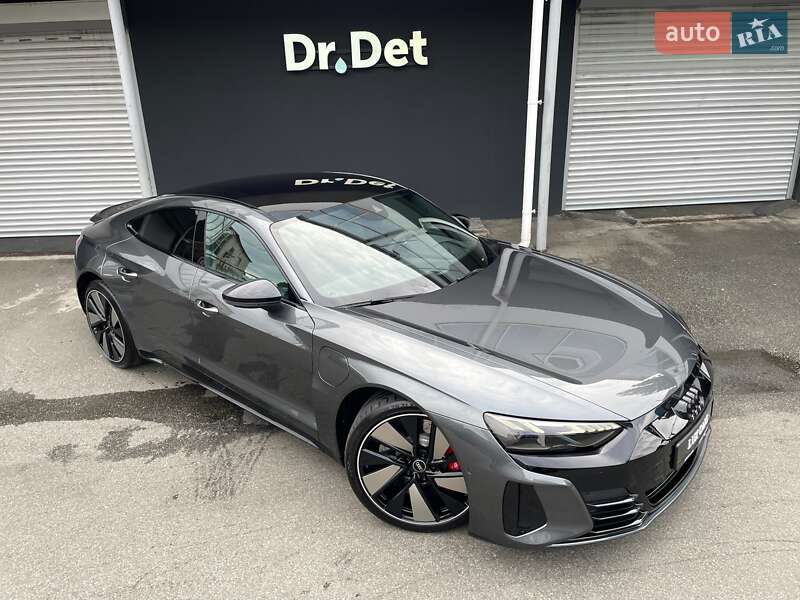 Купе Audi RS e-tron GT 2022 в Києві