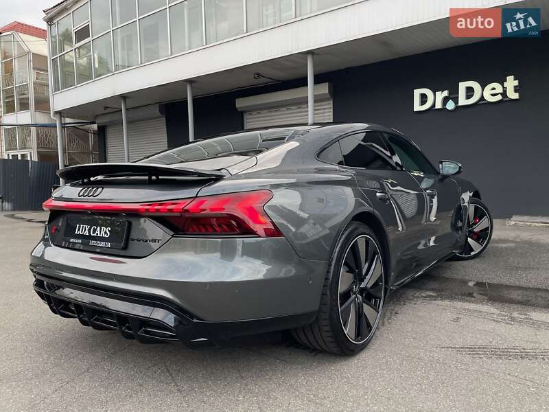 Купе Audi RS e-tron GT 2022 в Києві