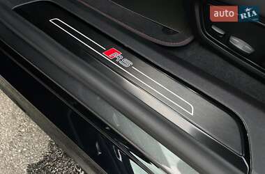 Купе Audi RS e-tron GT 2022 в 