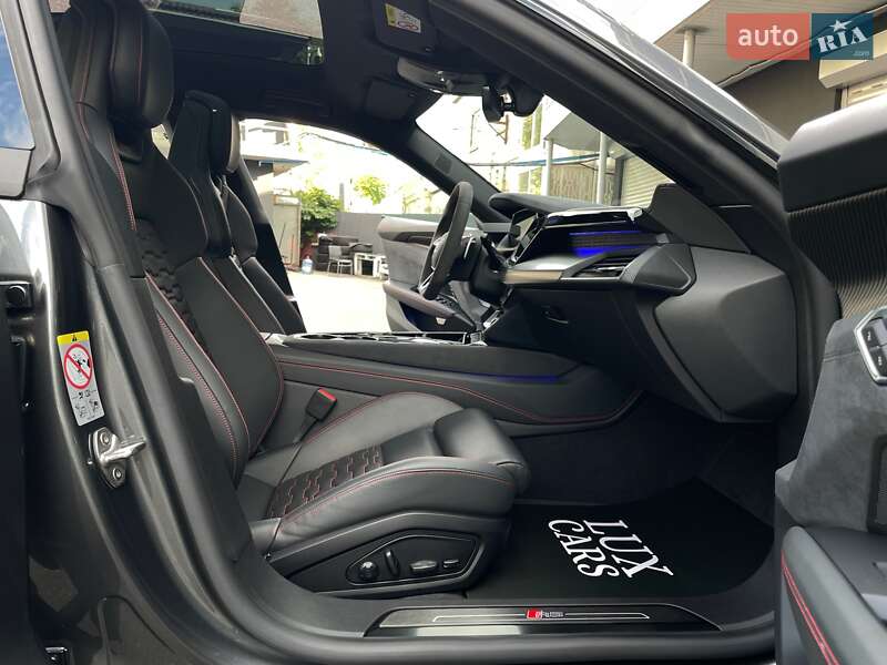 Купе Audi RS e-tron GT 2022 в Києві