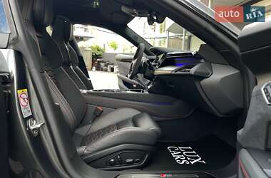 Купе Audi RS e-tron GT 2022 в 