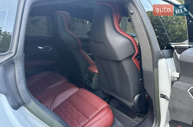 Купе Audi RS e-tron GT 2022 в 