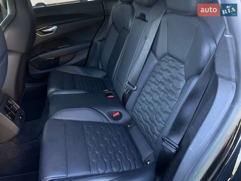 Купе Audi RS e-tron GT 2023 в Миколаєві фото 18 Купе Audi RS e-tron GT 2023 в Миколаєві