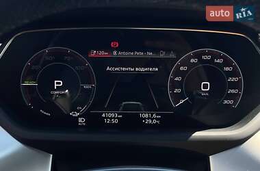 Купе Audi RS e-tron GT 2023 в 