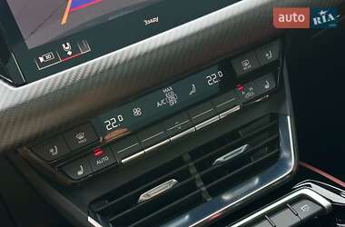 Купе Audi RS e-tron GT 2022 в 