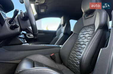 Купе Audi RS e-tron GT 2021 в 