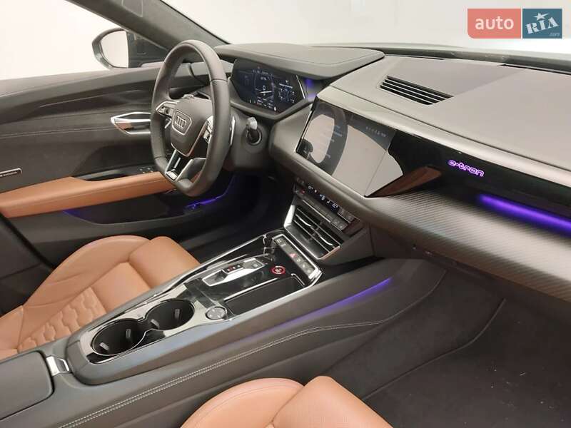 Купе Audi RS e-tron GT 2022 в Рівному