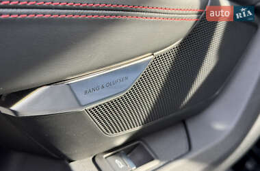 Купе Audi RS e-tron GT 2022 в 