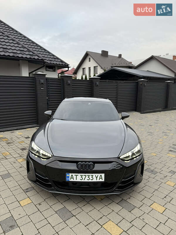 Купе Audi RS e-tron GT 2021 в Коломиї