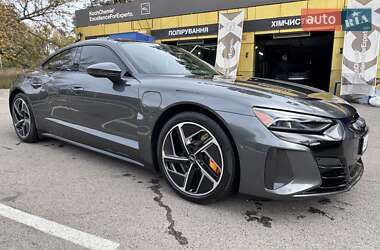 Купе Audi RS e-tron GT 2024 в Дніпрі