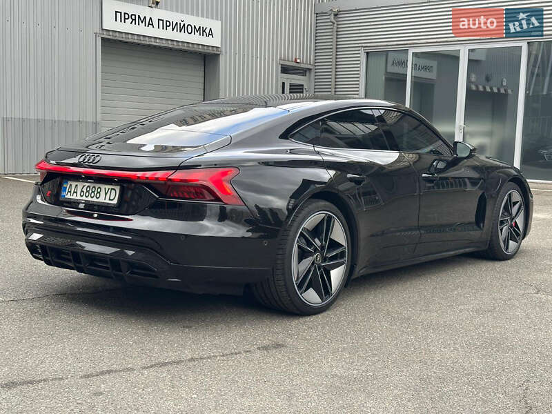 Купе Audi RS e-tron GT 2023 в Киеве