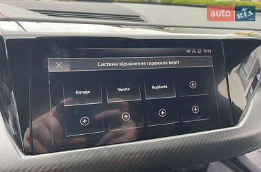 Купе Audi RS e-tron GT 2021 в 