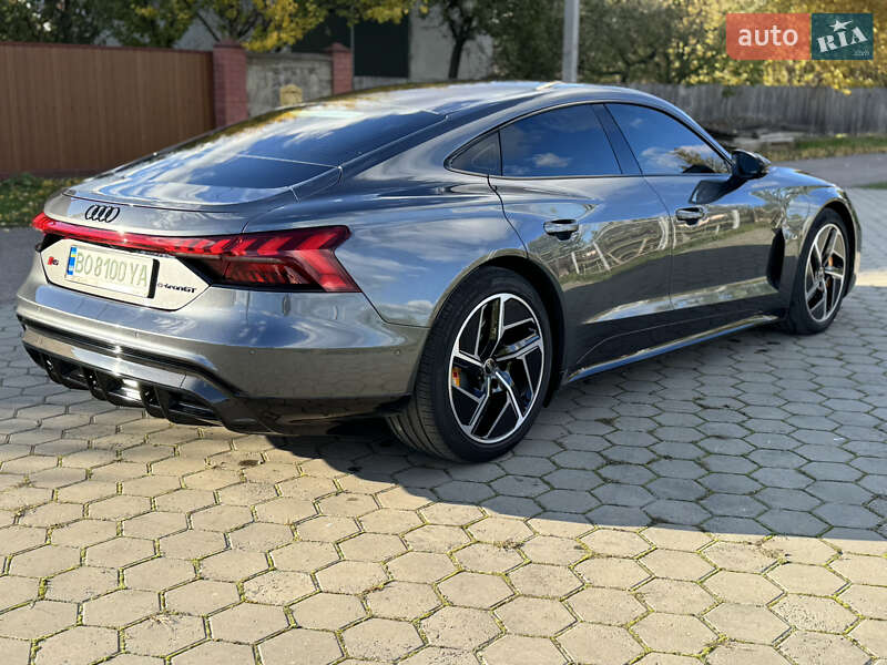 Купе Audi RS e-tron GT 2024 в Тернополе