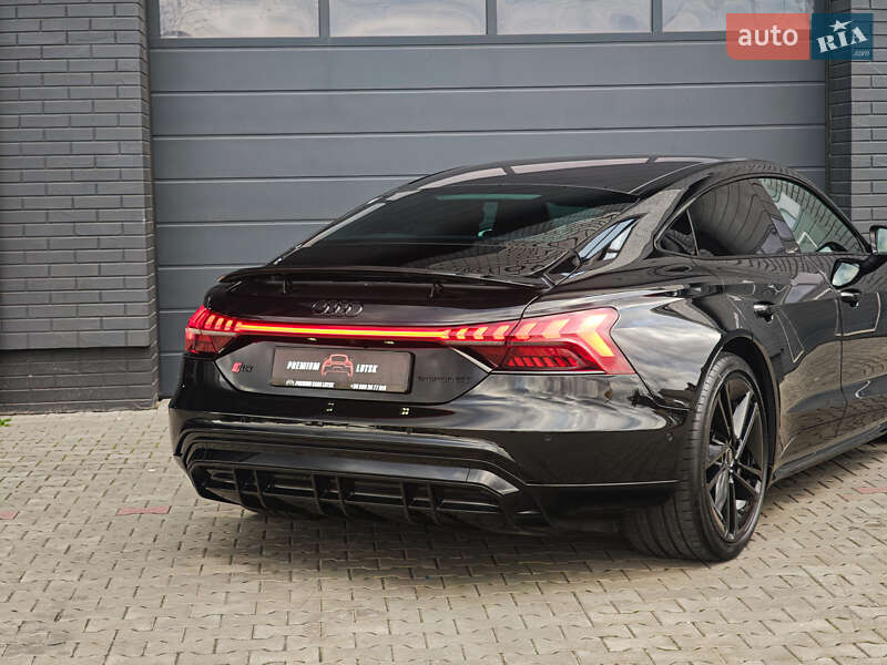 Купе Audi RS e-tron GT 2023 в Луцьку фото 4 Купе Audi RS e-tron GT 2023 в Луцьку