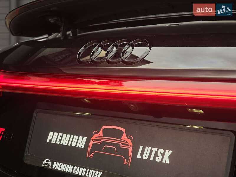 Купе Audi RS e-tron GT 2023 в Луцьку фото 28 Купе Audi RS e-tron GT 2023 в Луцьку