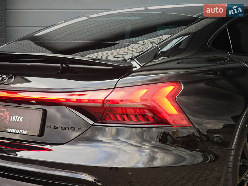 Купе Audi RS e-tron GT 2023 в Луцьку фото 29 Купе Audi RS e-tron GT 2023 в Луцьку