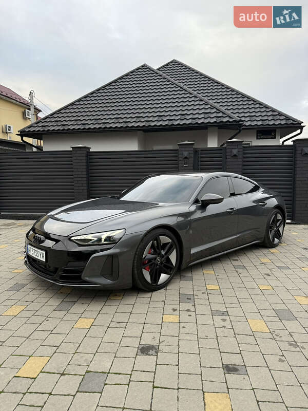 Audi RS e-tron GT 2021