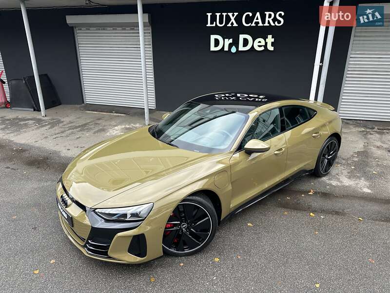 Купе Audi RS e-tron GT 2021 в Киеве фото 10 Купе Audi RS e-tron GT 2021 в Киеве
