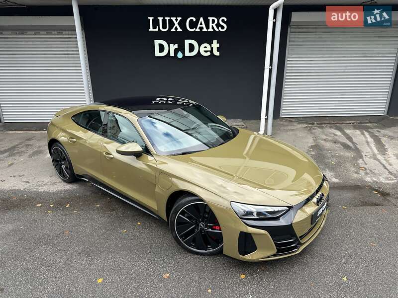 Купе Audi RS e-tron GT 2021 в Киеве фото 23 Купе Audi RS e-tron GT 2021 в Киеве