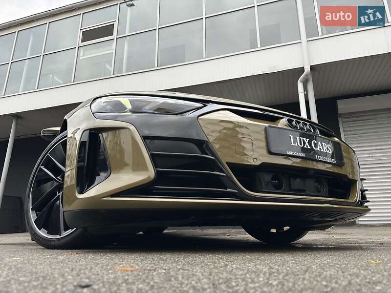Купе Audi RS e-tron GT 2021 в Киеве фото 29 Купе Audi RS e-tron GT 2021 в Киеве
