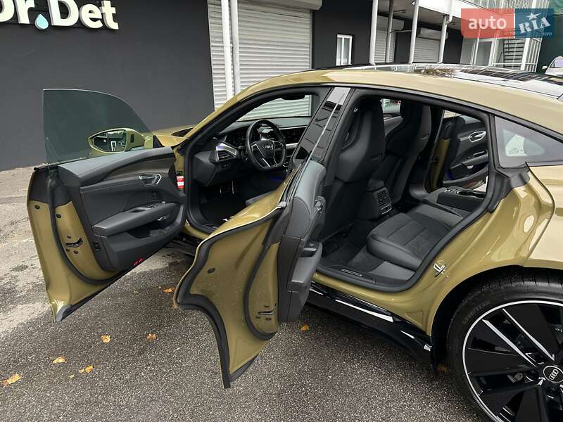 Купе Audi RS e-tron GT 2021 в Киеве фото 84 Купе Audi RS e-tron GT 2021 в Киеве