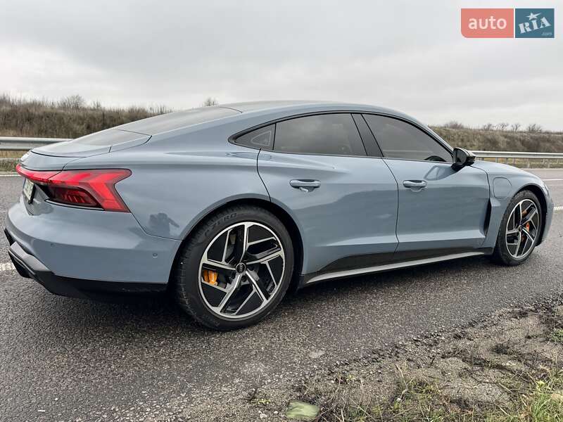Купе Audi RS e-tron GT 2024 в Дніпрі