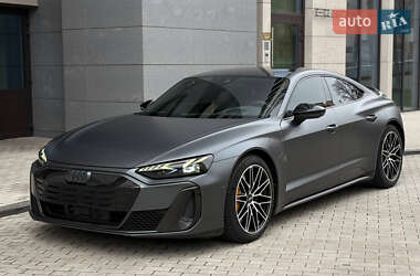 Купе Audi RS e-tron GT 2021 в Киеве