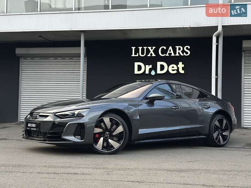 Купе Audi RS e-tron GT 2023 в Киеве