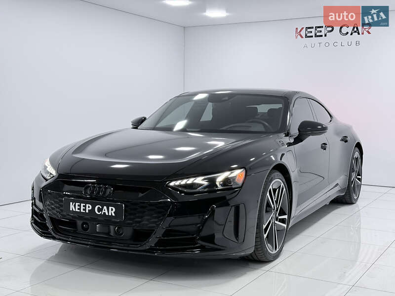 Купе Audi RS e-tron GT 2023 в Одесі