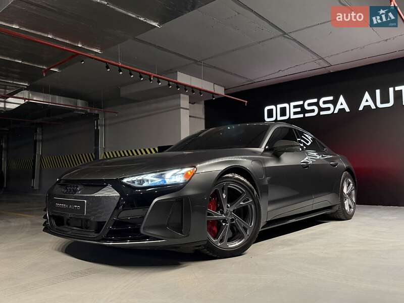 Audi RS e-tron GT 2021