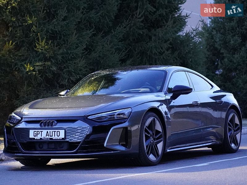 Audi RS e-tron GT 2022
