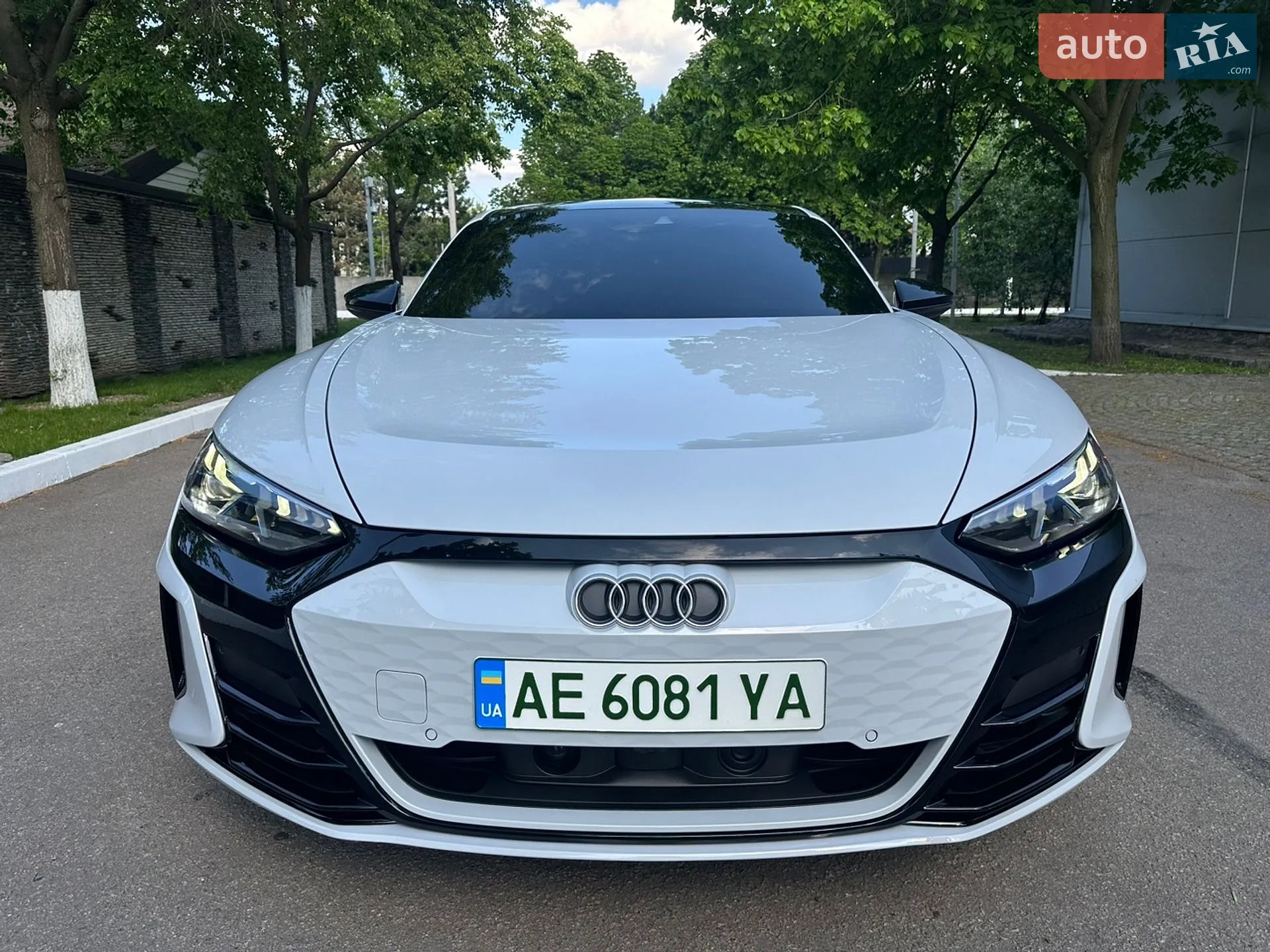 2022 Audi RS e-tron GT - мініатюра 10