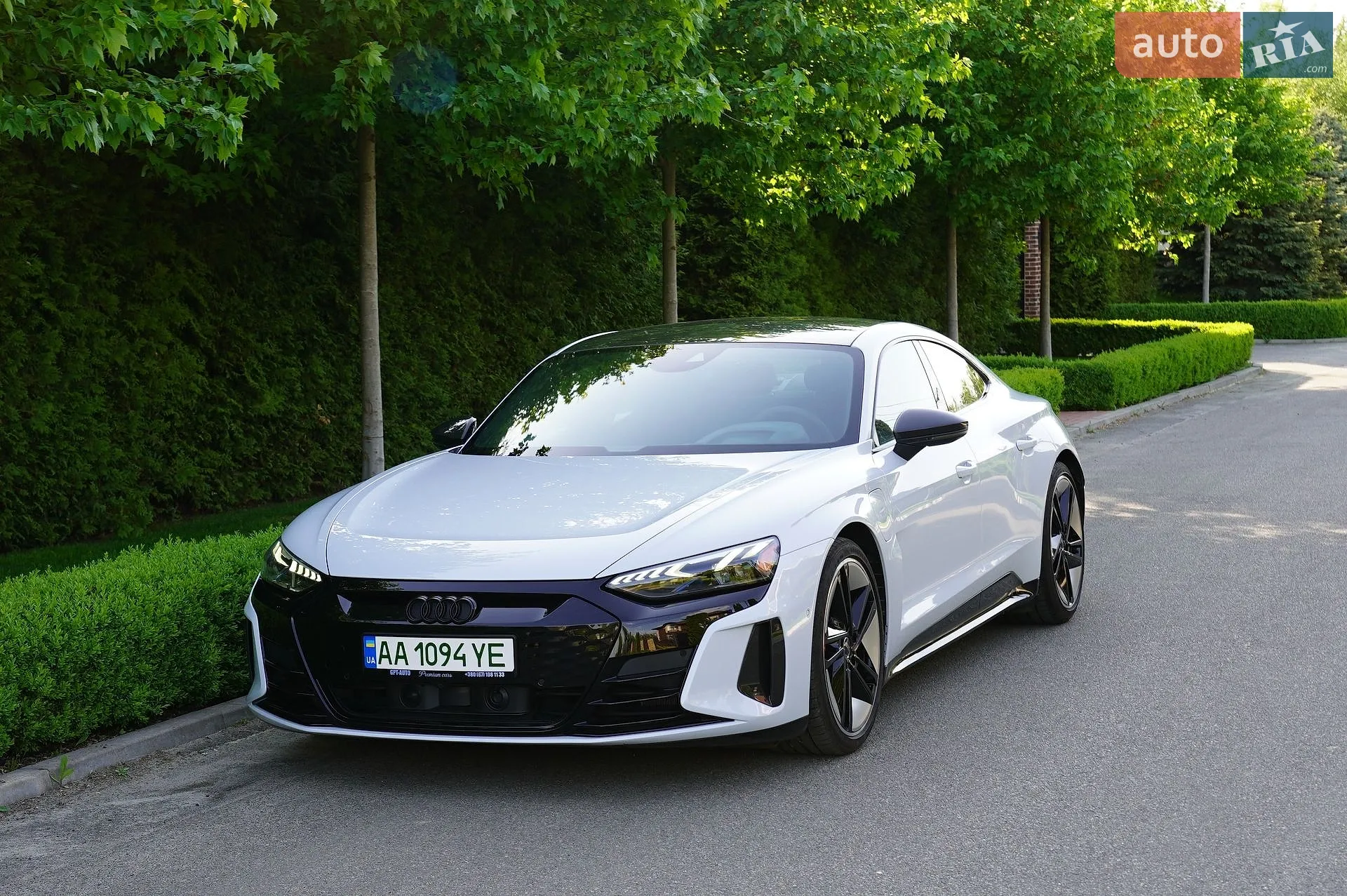 2021 Audi RS e-tron GT - мініатюра 15