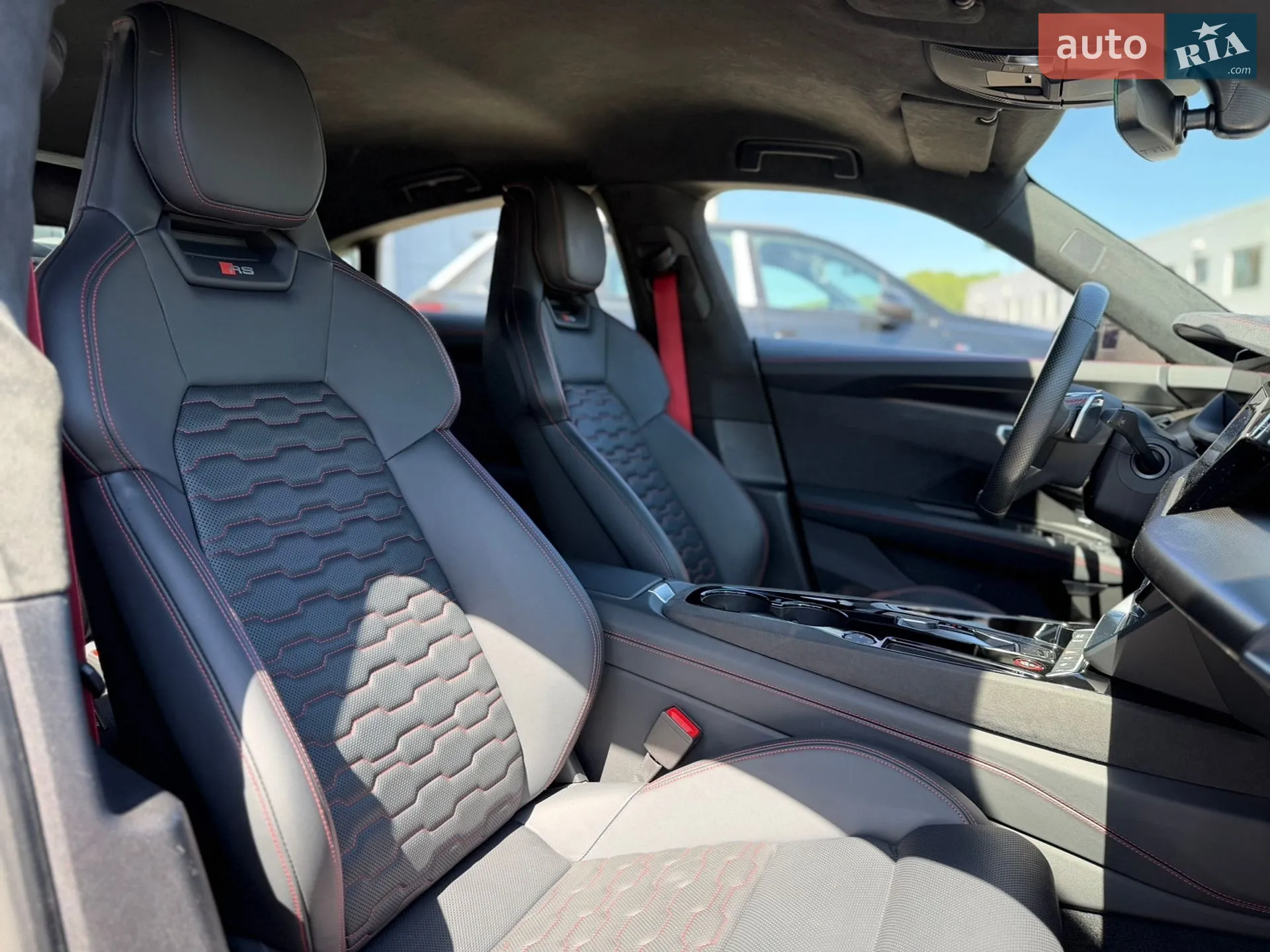 2023 Audi RS e-tron GT - мініатюра 43