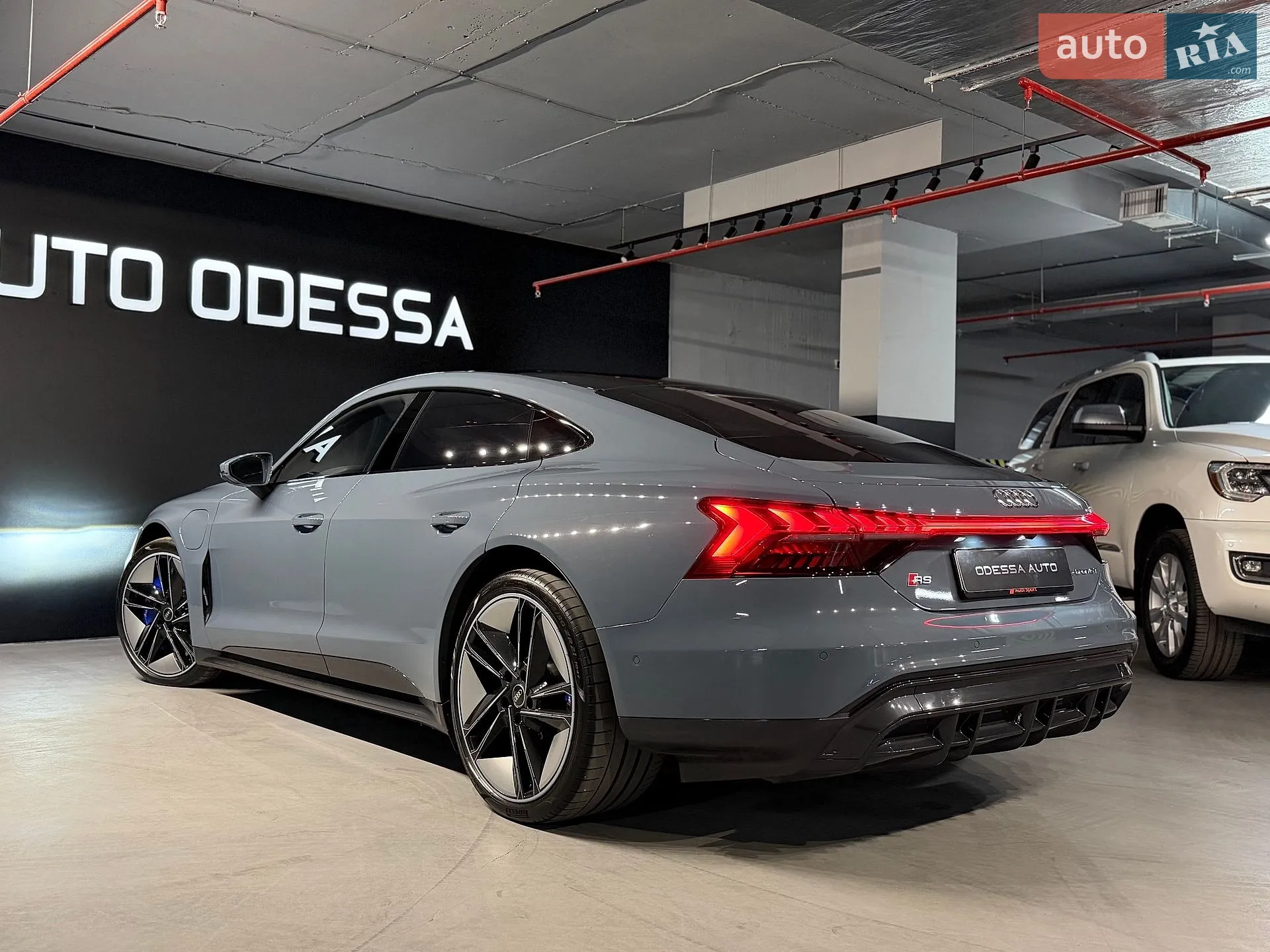 2022 Audi RS e-tron GT - мініатюра 14