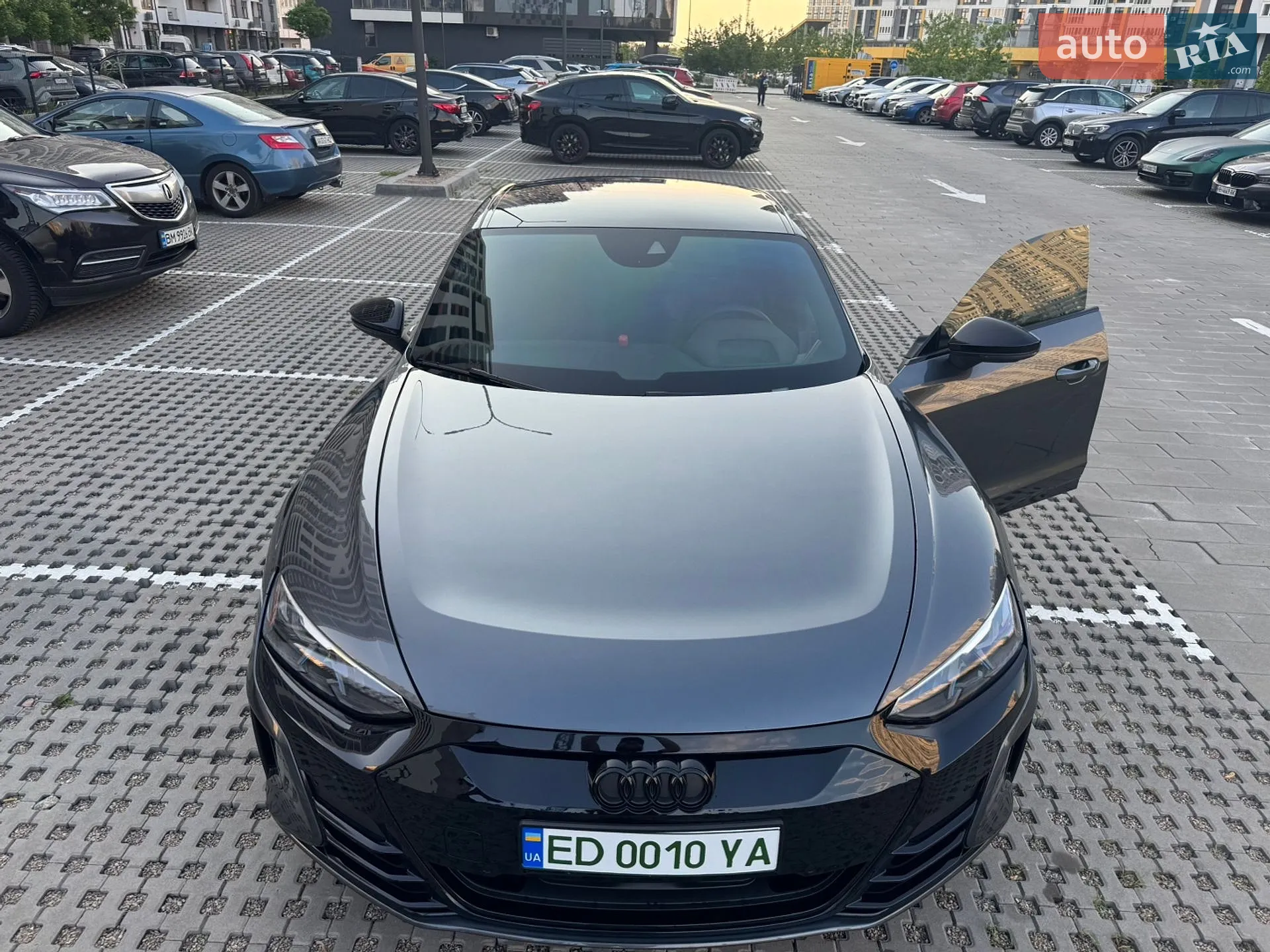 2024 Audi RS e-tron GT - мініатюра 8