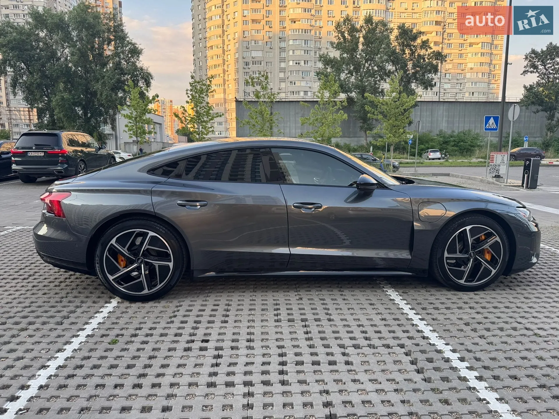 2024 Audi RS e-tron GT - мініатюра 13